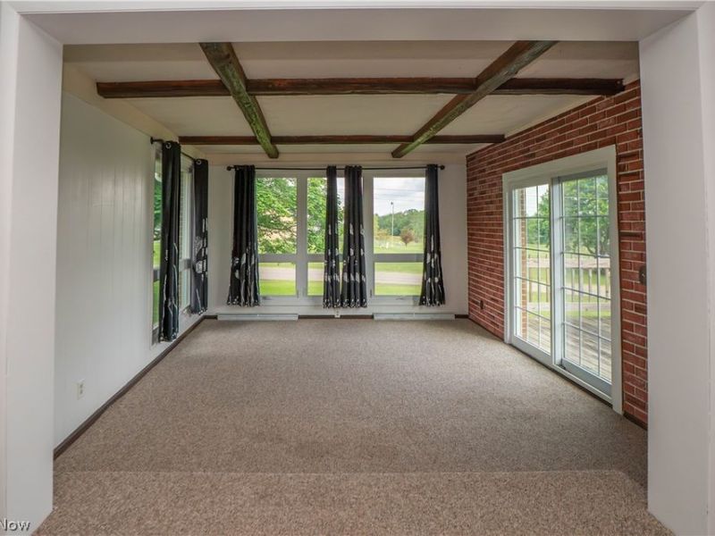 4544 Lakeknoll Street, Louisville, OH 44641 Photo 8