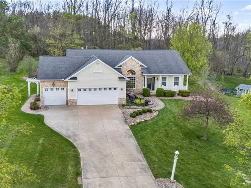 3519 Lake Ridge Drive , Medina, OH 44256 Photo 5