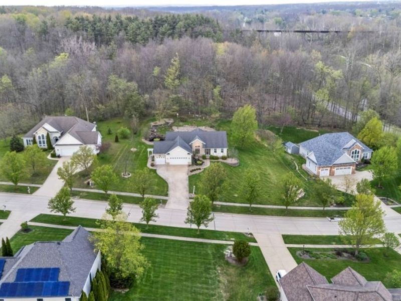 3519 Lake Ridge Drive , Medina, OH 44256 Photo 6