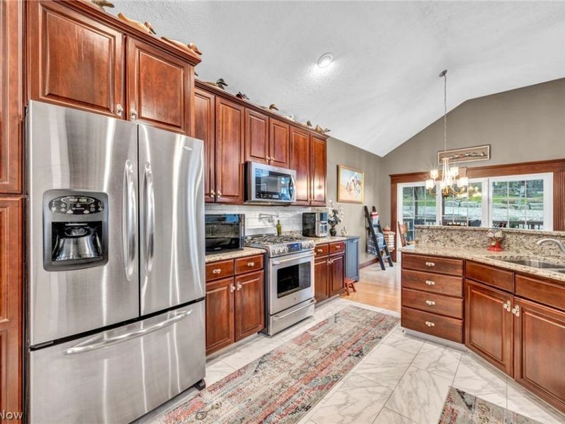 3519 Lake Ridge Drive , Medina, OH 44256 Photo 9