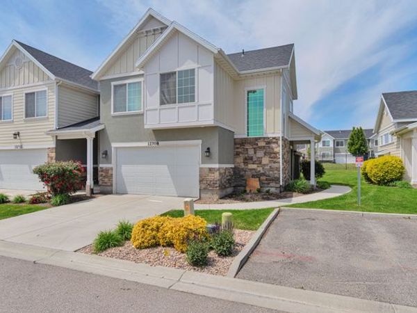 12708 S CITY HEIGHTS DR, Riverton, UT 84065