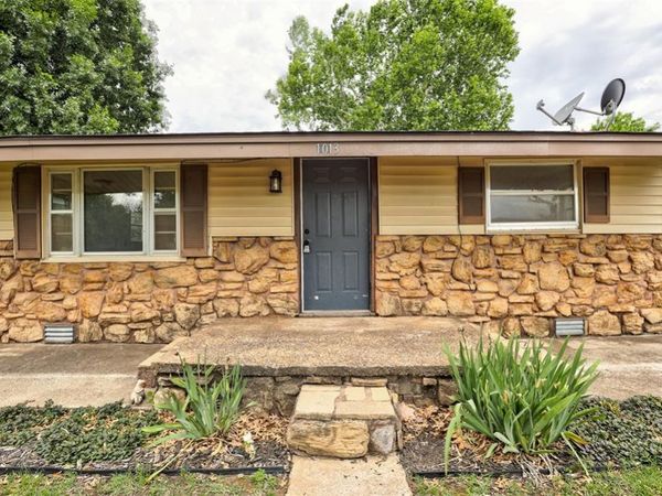 1013 N Carr Drive, Newcastle, OK 73065