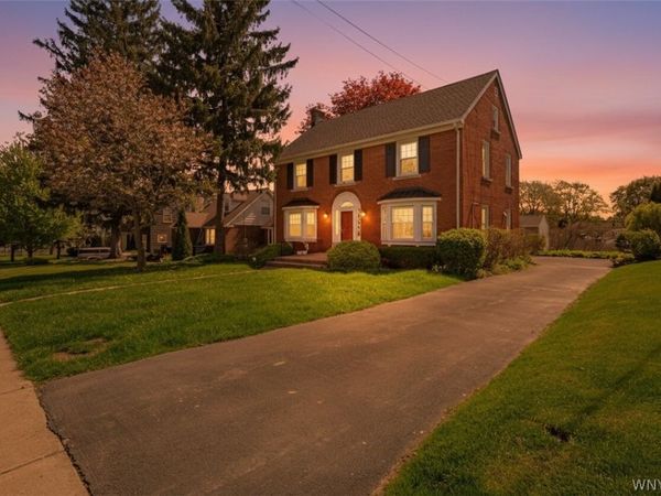 4831 Lewiston Road , Niagara Falls, NY 14305