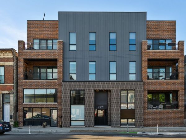 3016 W Belmont Avenue , Unit 2N, Chicago, IL 60618