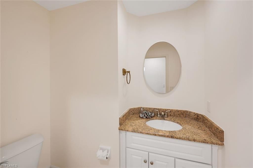 337 Vintage Bay Dr, Unit D25, Marco Island, FL 34145 Photo