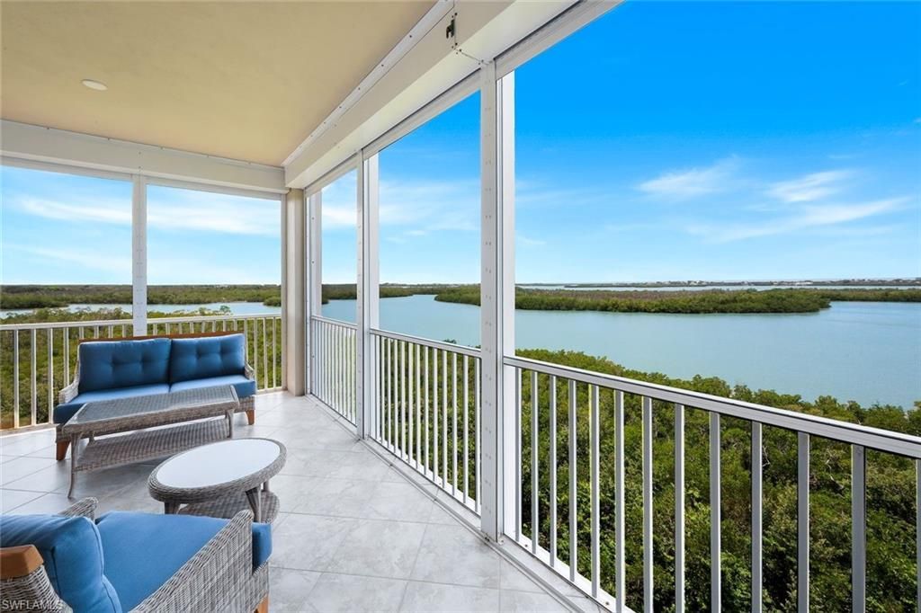 337 Vintage Bay Dr, Unit D25, Marco Island, FL 34145 Photo