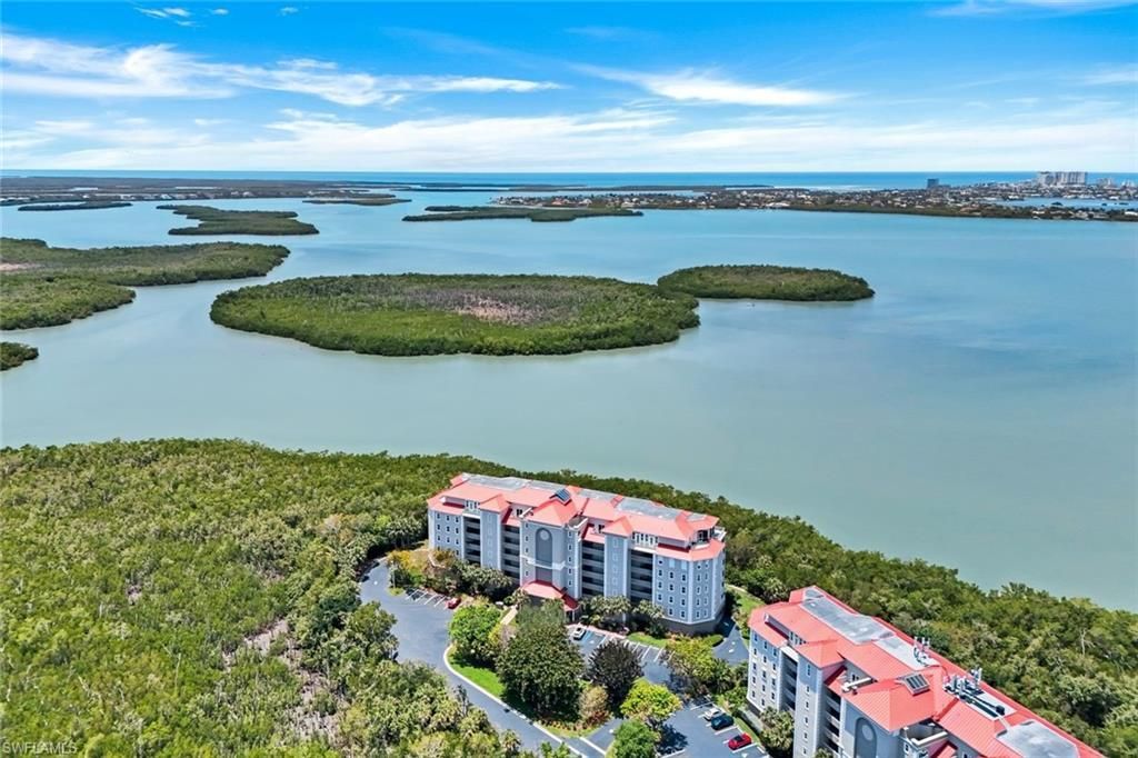 337 Vintage Bay Dr, Unit D25, Marco Island, FL 34145 Photo
