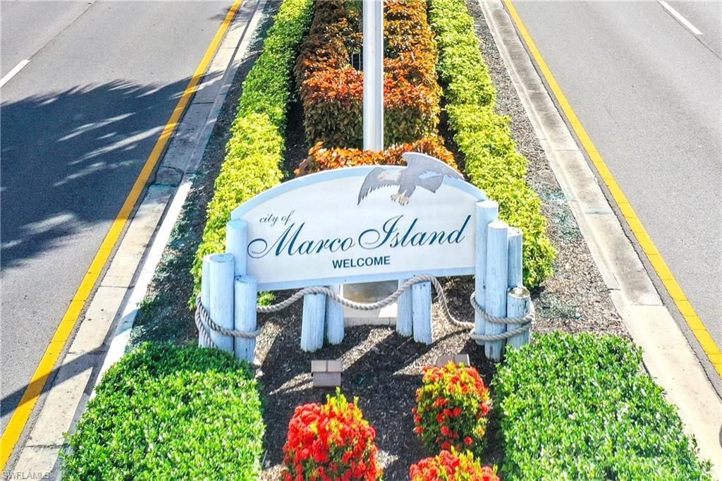 337 Vintage Bay Dr, Unit D25, Marco Island, FL 34145 Photo