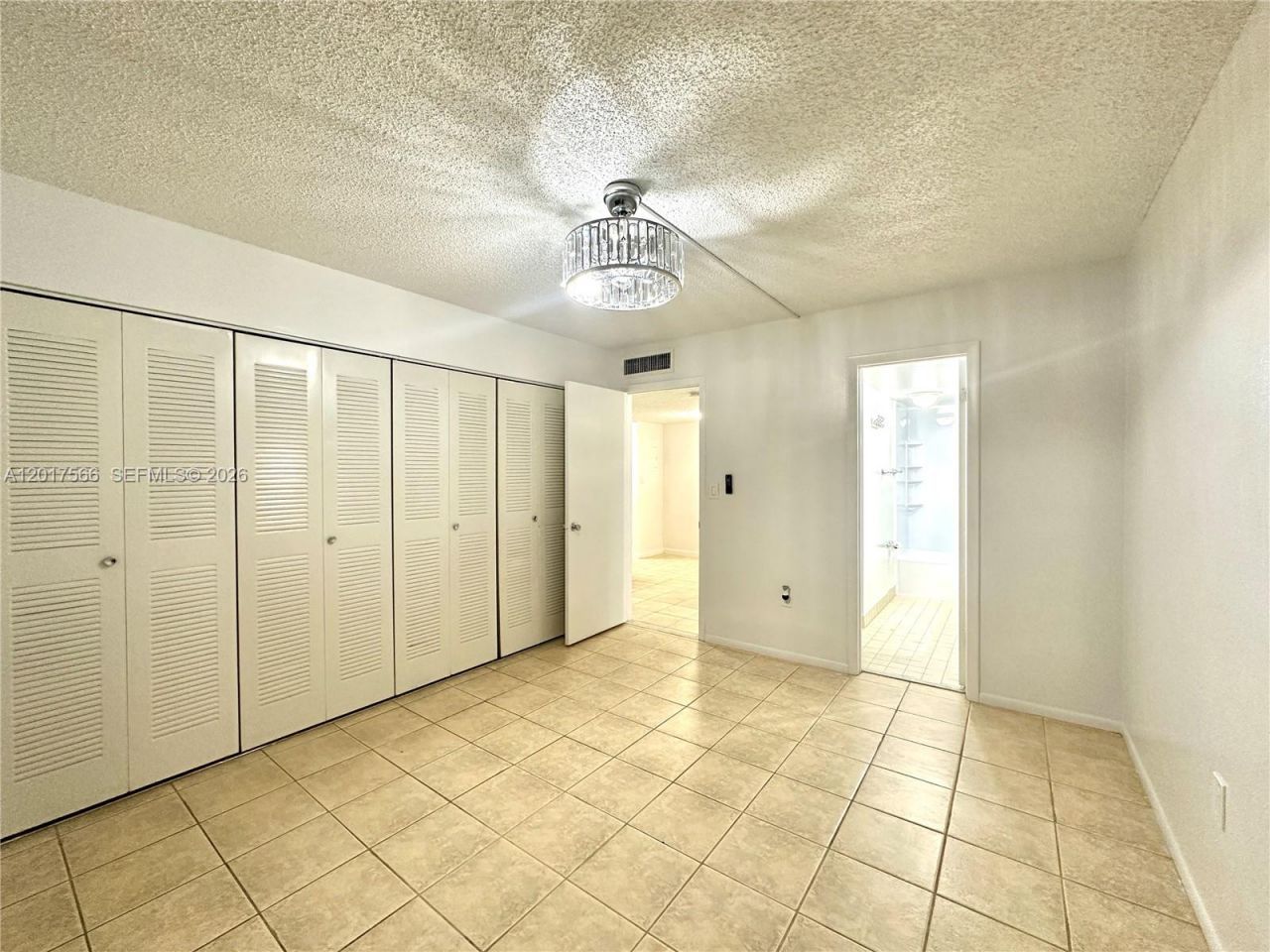 7215 NW 179th St, Unit 206, Hialeah, FL 33015 Photo
