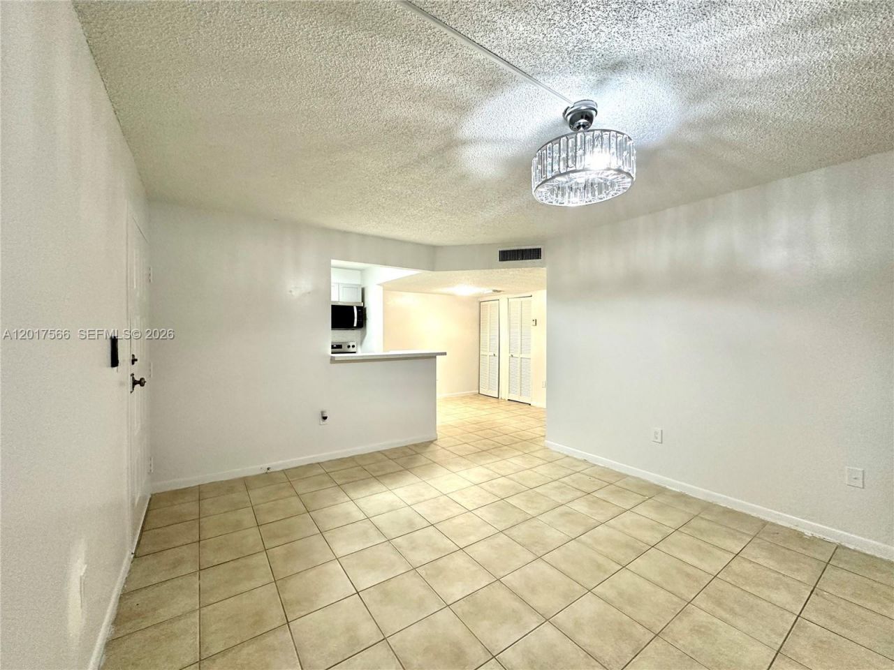 7215 NW 179th St, Unit 206, Hialeah, FL 33015 Photo