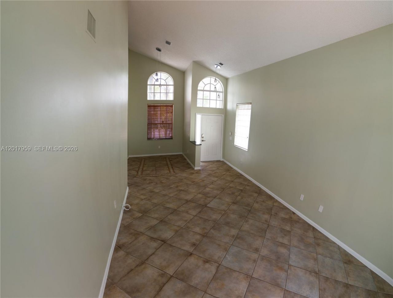 15341 NW 4 St, Pembroke Pines, FL 33028 Photo