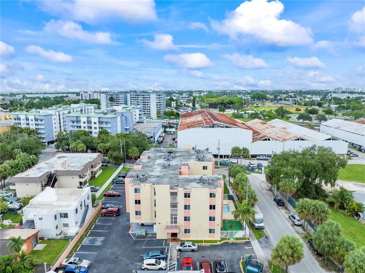 2400 NW 16th St Rd , Miami, FL 33125 Photo