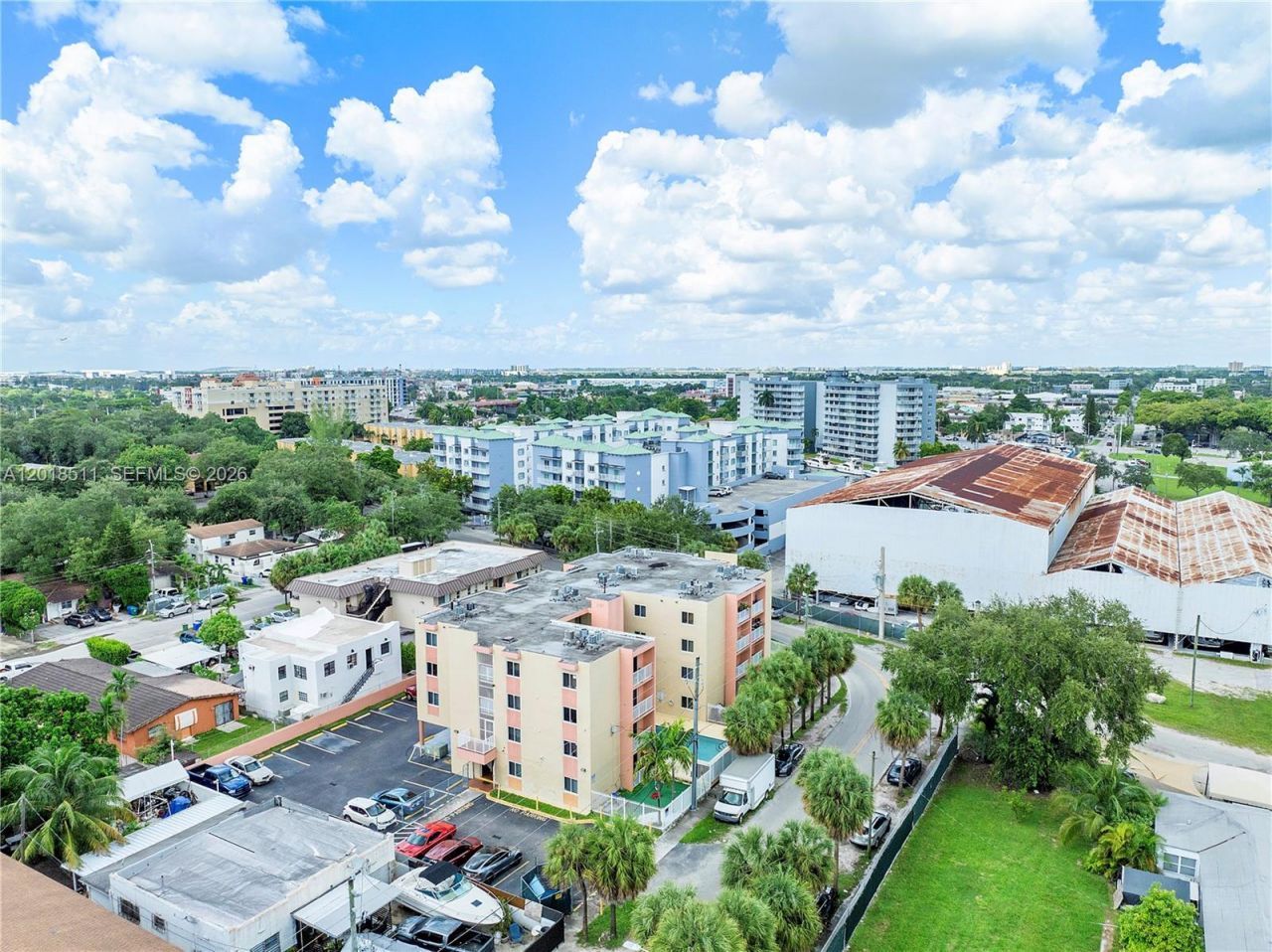 2400 NW 16th St Rd , Miami, FL 33125 Photo