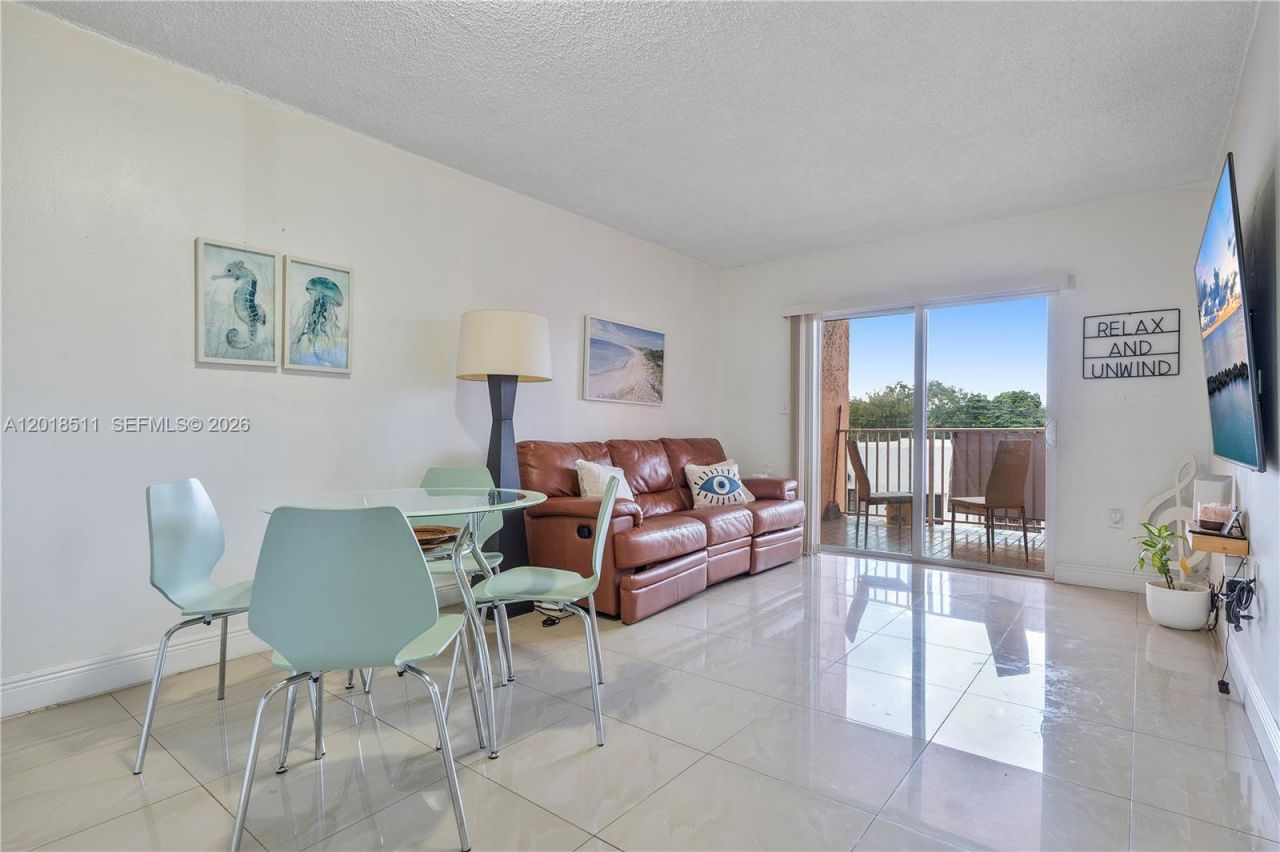 2400 NW 16th St Rd , Miami, FL 33125 Photo