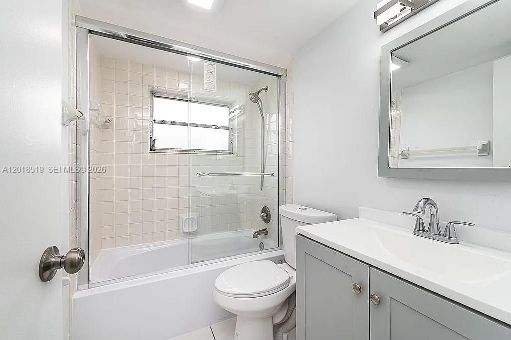 1931 Sabal Palm Dr , Unit 301, Davie, FL 33324 Photo