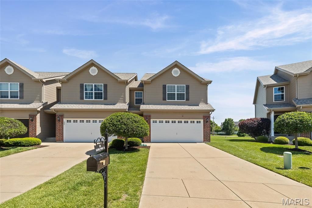 836 Harbor Woods Drive , Fairview Heights, IL 62208 Main Photo