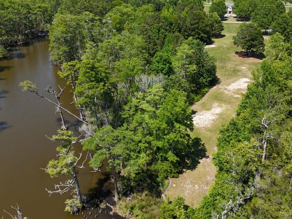 176 Shenandoah River Drive , Hertford, NC 27944