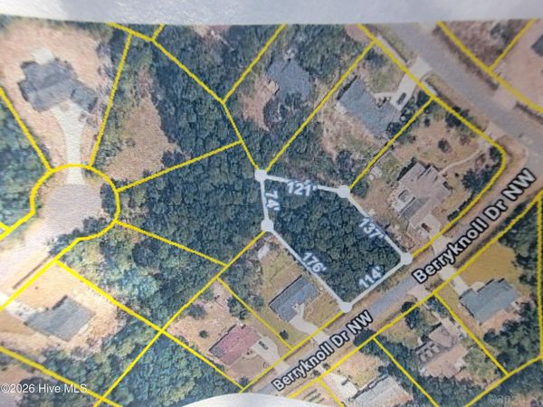 237 Berryknoll Drive NW, Calabash, NC 28467