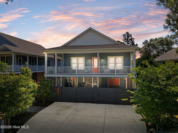 116 NE 13th Street , Oak Island, NC 28465