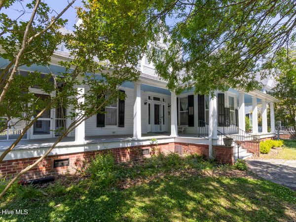 105 N Granville Street , Edenton, NC 27932