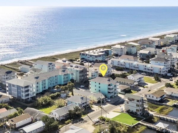 1008 Canal Drive , Unit Apt 2a, Carolina Beach, NC 28428