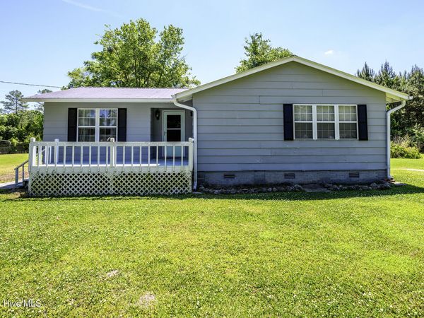 6835 U.S. Hwy 17 S, New Bern, NC 28562