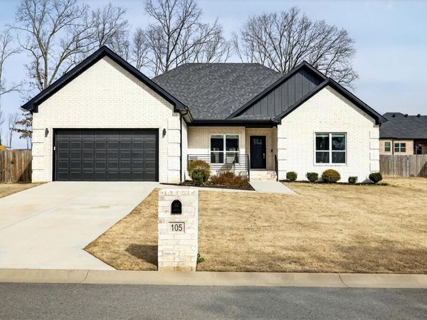 105 Michelle Drive, Beebe, AR 72012