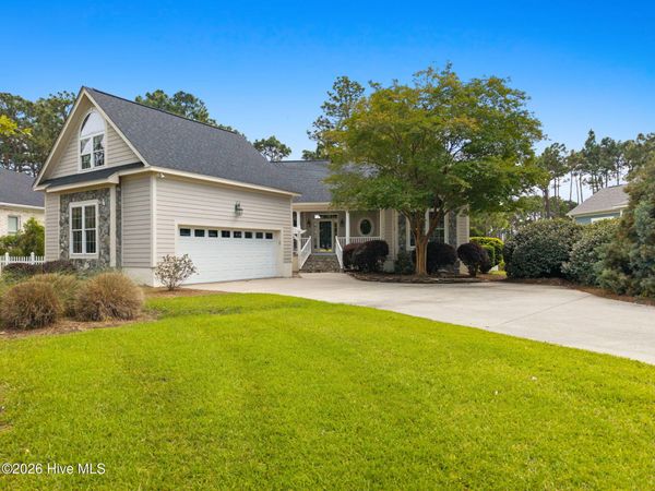 3682 W Medinah Avenue , Southport, NC 28461