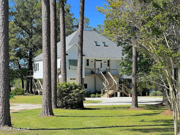 1002 Howells Road, Grantsboro, NC 28529