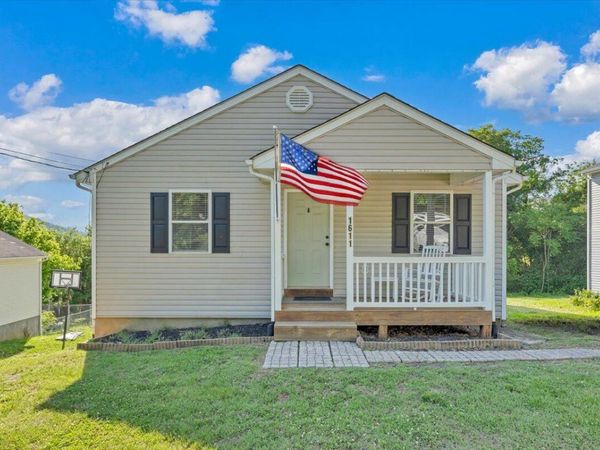 1611 Barton ST SE, Roanoke, VA 24014