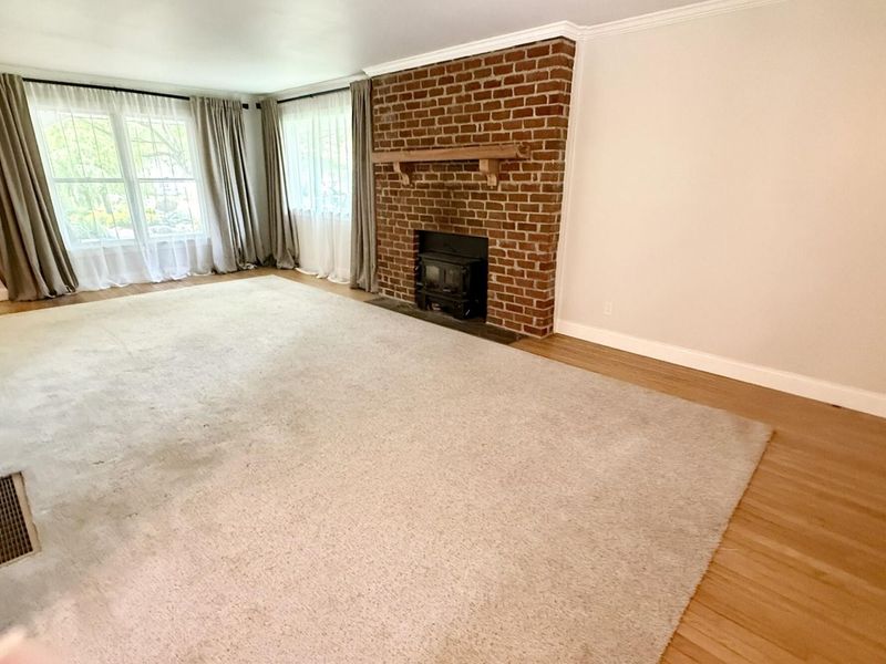 9755 N Country Club Road, Piqua, OH 45356 Photo 11