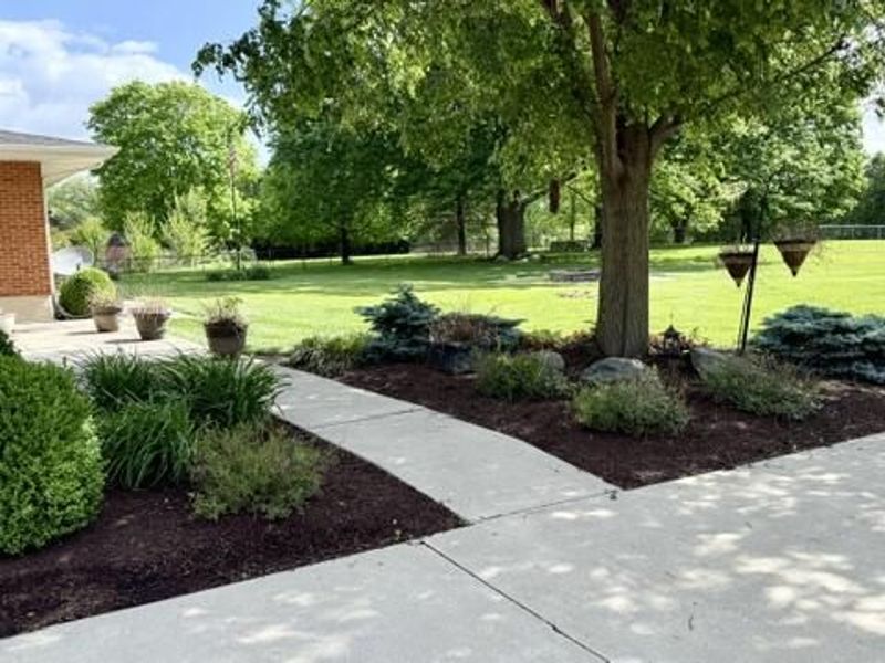 9755 N Country Club Road, Piqua, OH 45356 Photo 35