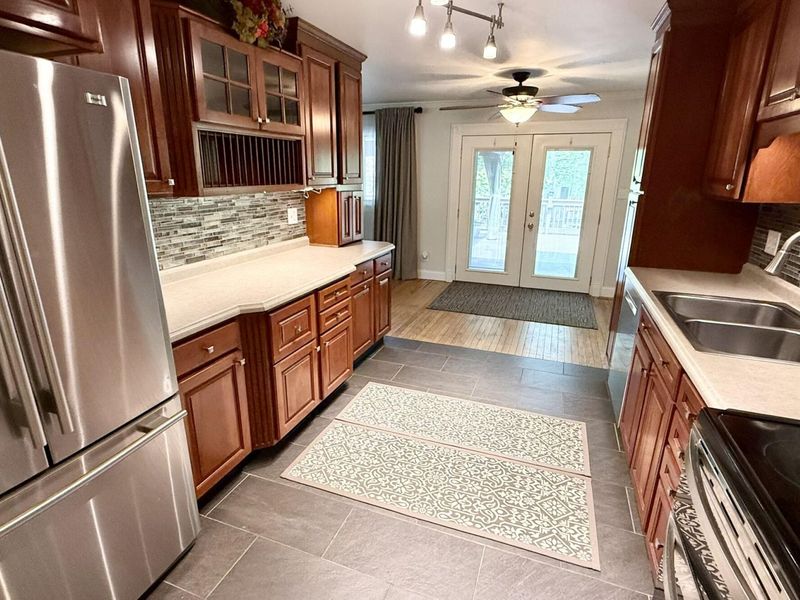 9755 N Country Club Road, Piqua, OH 45356 Photo 4