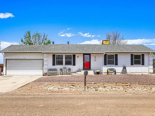 27 E Bonanza Dr, Pueblo West, CO 81007