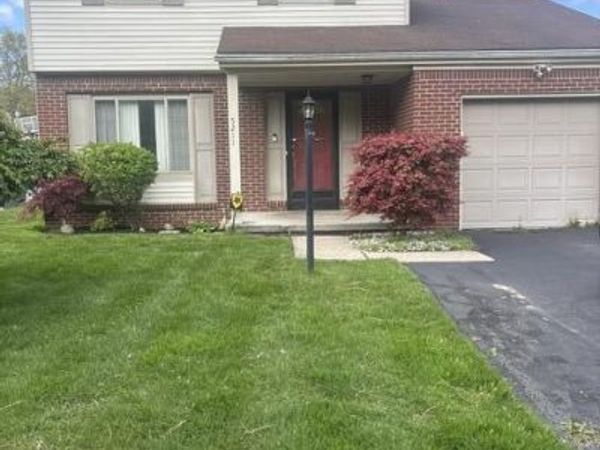 5211 Calyx Lane, Toledo, OH 43623