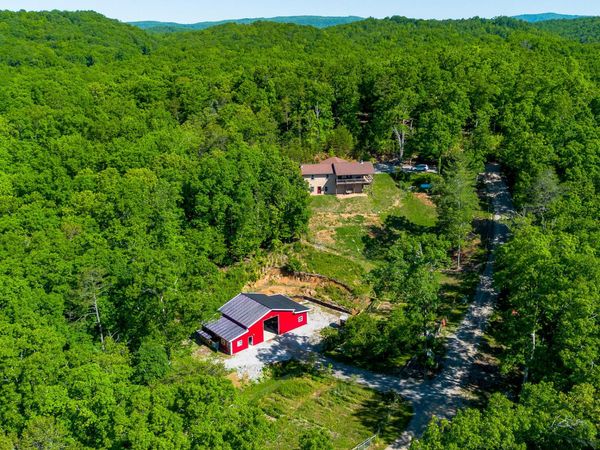 1705 Eagle Furnace Rd, Rockwood, TN 37854