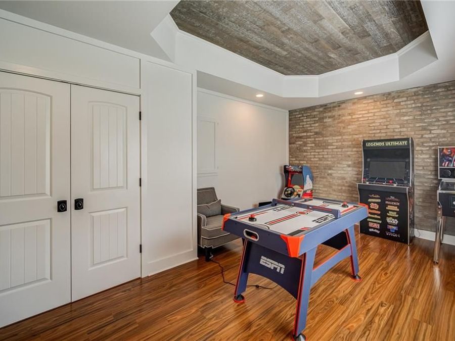 Property Image 32