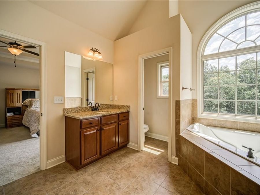 Property Image 87