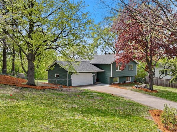 4497 Evergreen Drive, Vadnais Heights, MN 55127