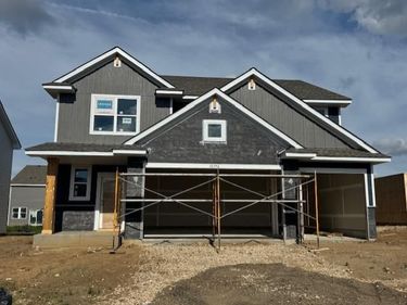 18356 Gladhurst Lane, Lakeville, MN 55044