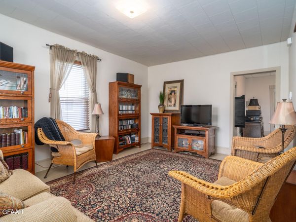 519 N 7TH STREET, Grand Forks, ND 58203