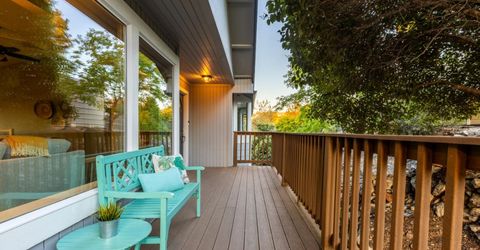 3027 Saddle View Ct, Auburn, CA 95602 Photo