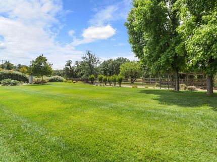 10576 Sheldon Rd, Elk Grove, CA 95624 Photo