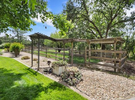 10576 Sheldon Rd, Elk Grove, CA 95624 Photo