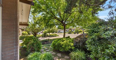 6301 Longridge Way, Sacramento, CA 95831 Photo