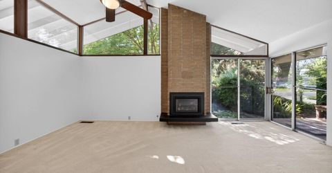 6301 Longridge Way, Sacramento, CA 95831 Photo