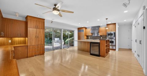 6301 Longridge Way, Sacramento, CA 95831 Photo