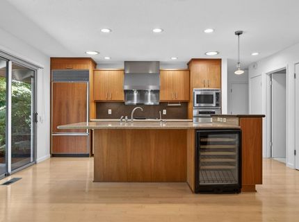 6301 Longridge Way, Sacramento, CA 95831 Photo