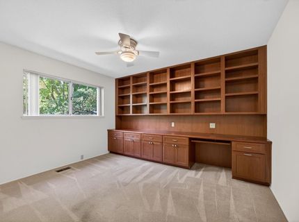6301 Longridge Way, Sacramento, CA 95831 Photo
