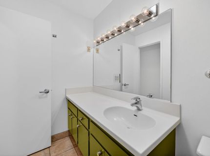 6301 Longridge Way, Sacramento, CA 95831 Photo